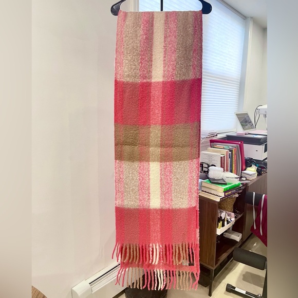 NWOT ASOS scarf - Picture 2 of 9